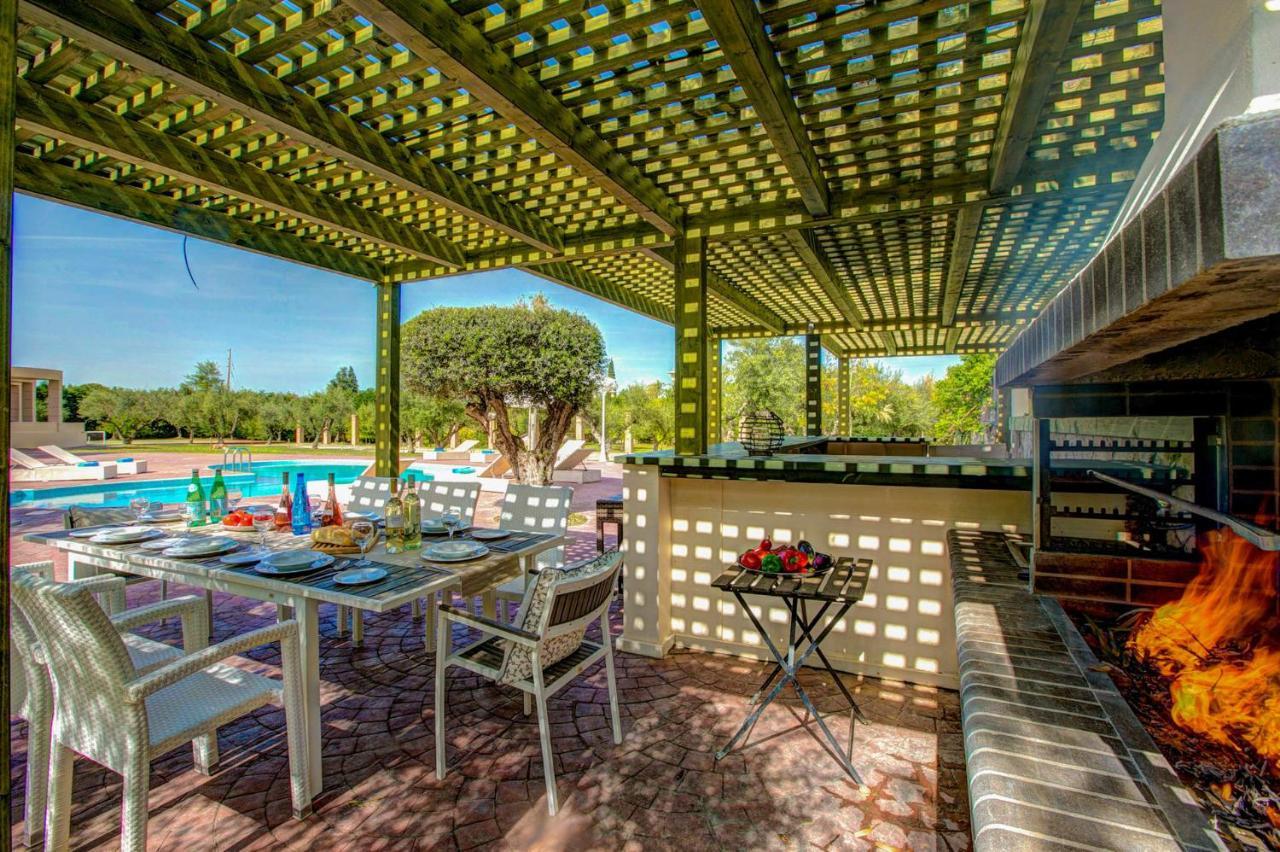 Astarte Villas - Istar Villa With Tennis Court Maherádo Kültér fotó