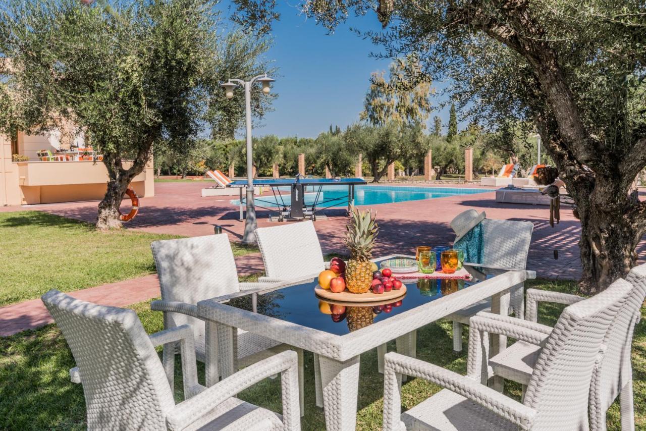 Astarte Villas - Istar Villa With Tennis Court Maherádo Kültér fotó