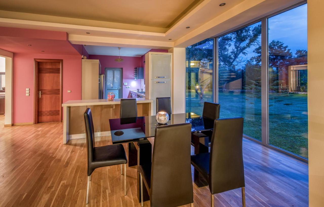Astarte Villas - Istar Villa With Tennis Court Maherádo Kültér fotó