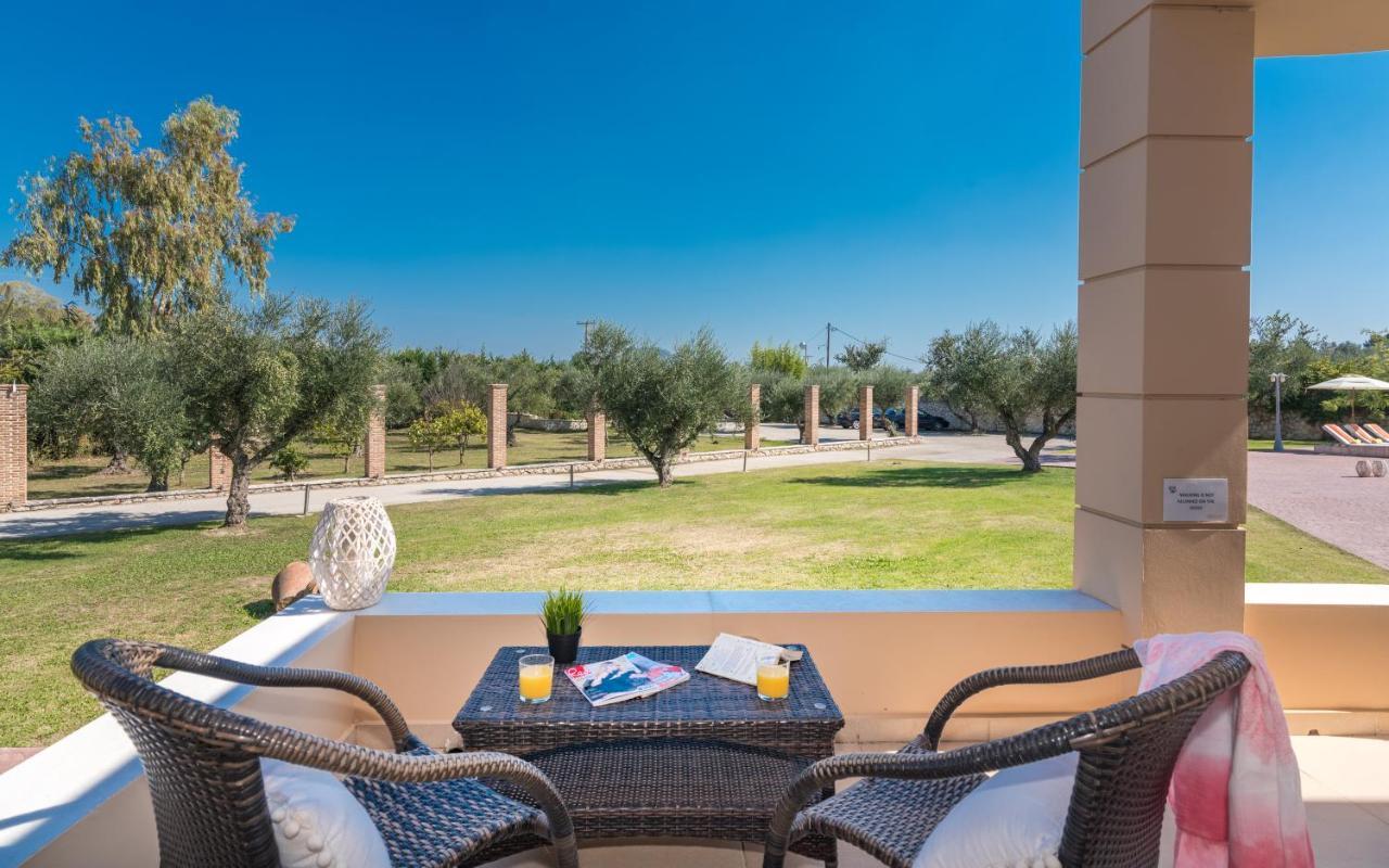 Astarte Villas - Istar Villa With Tennis Court Maherádo Kültér fotó