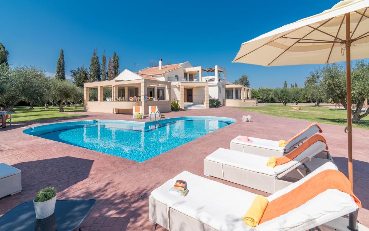 Astarte Villas - Istar Villa With Tennis Court Maherádo Kültér fotó